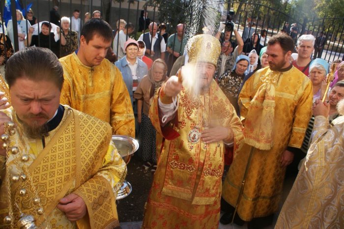храм луки крымского в севастополе. Смотреть фото храм луки крымского в севастополе. Смотреть картинку храм луки крымского в севастополе. Картинка про храм луки крымского в севастополе. Фото храм луки крымского в севастополе